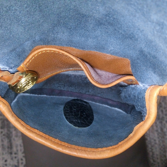 Vintage Dooney & Bourke Mini Calvary Belt Bag - Picture 10 of 11